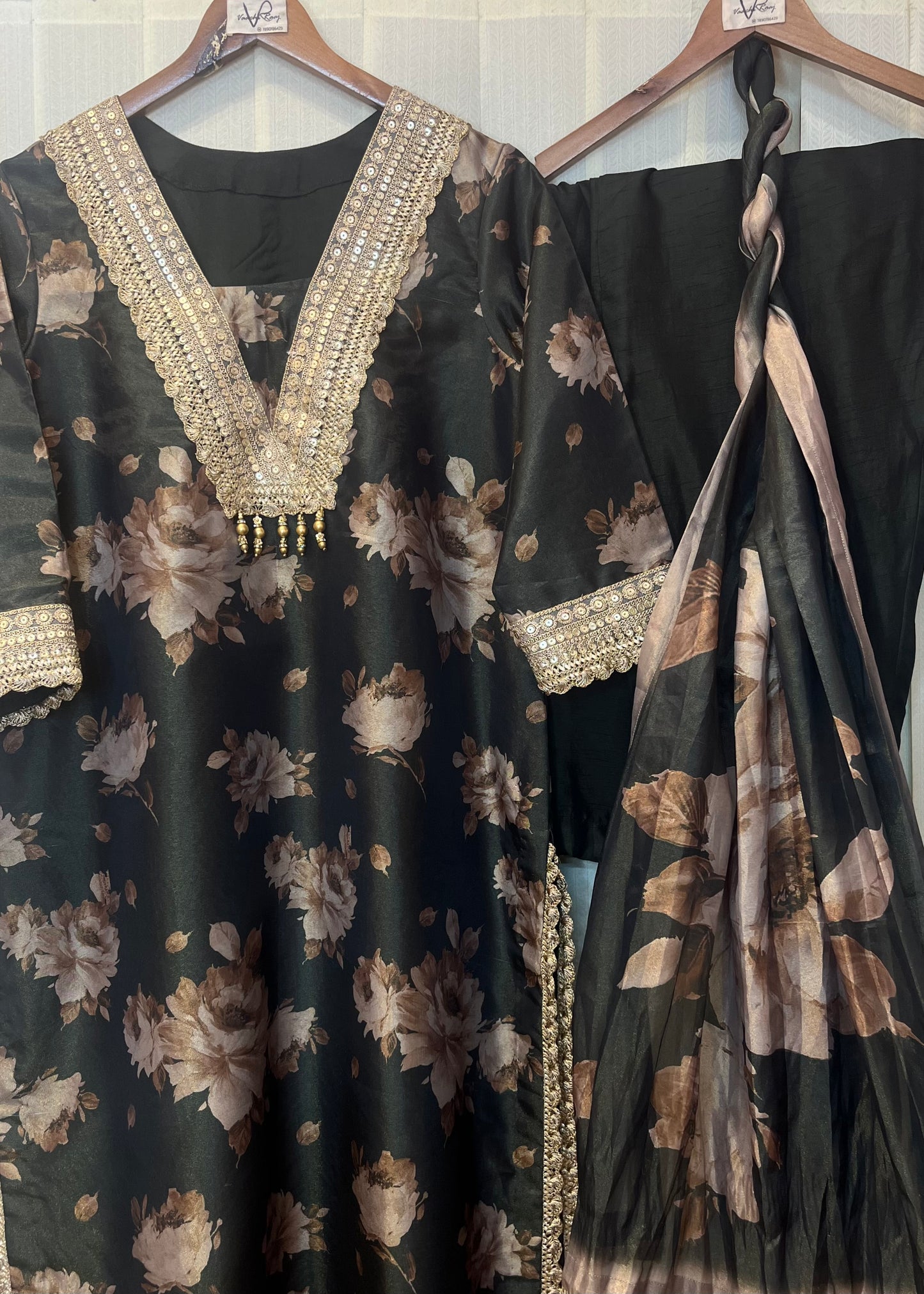 Hara Gulab Kurta Set