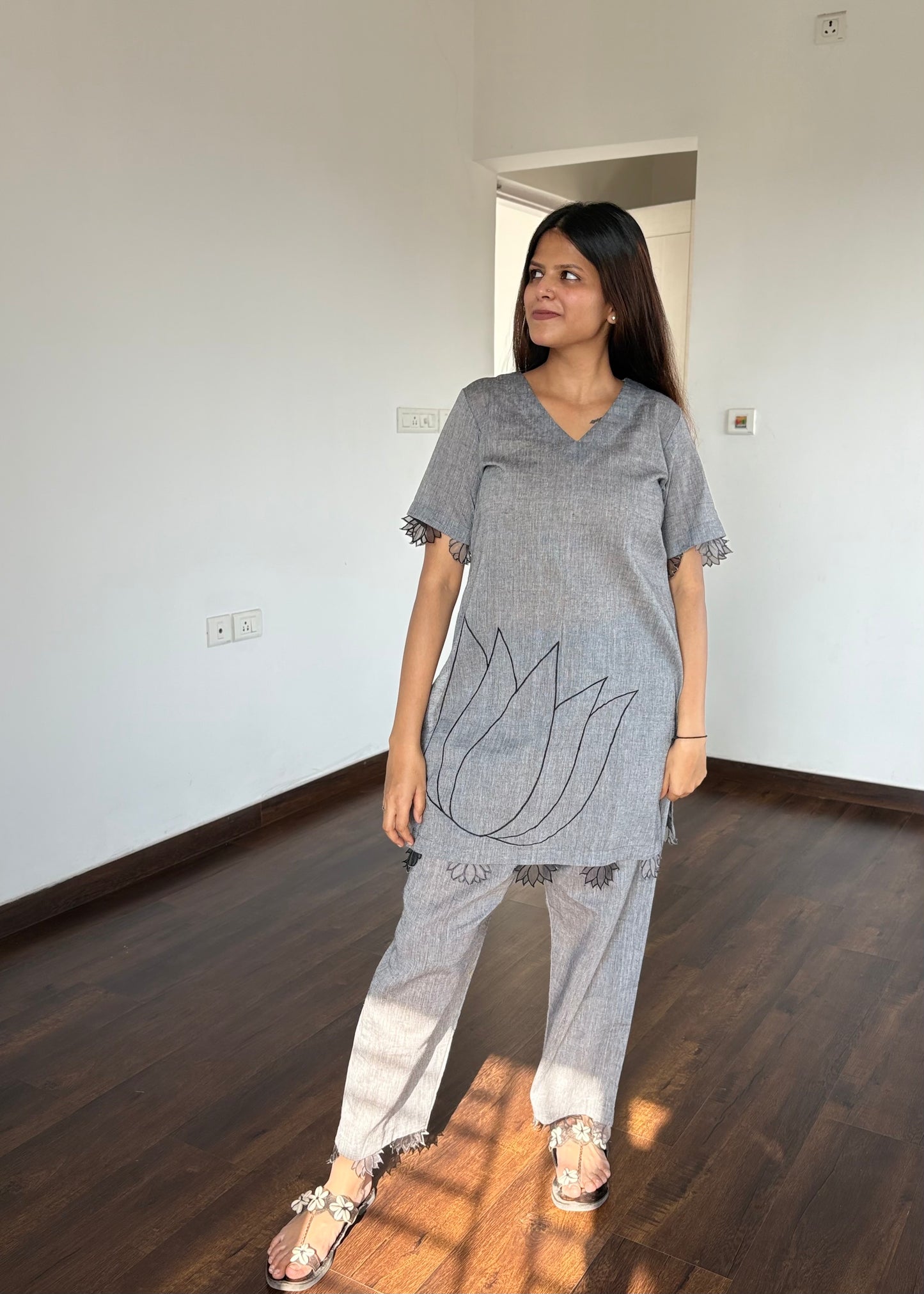 कमल Kurta co-ord set