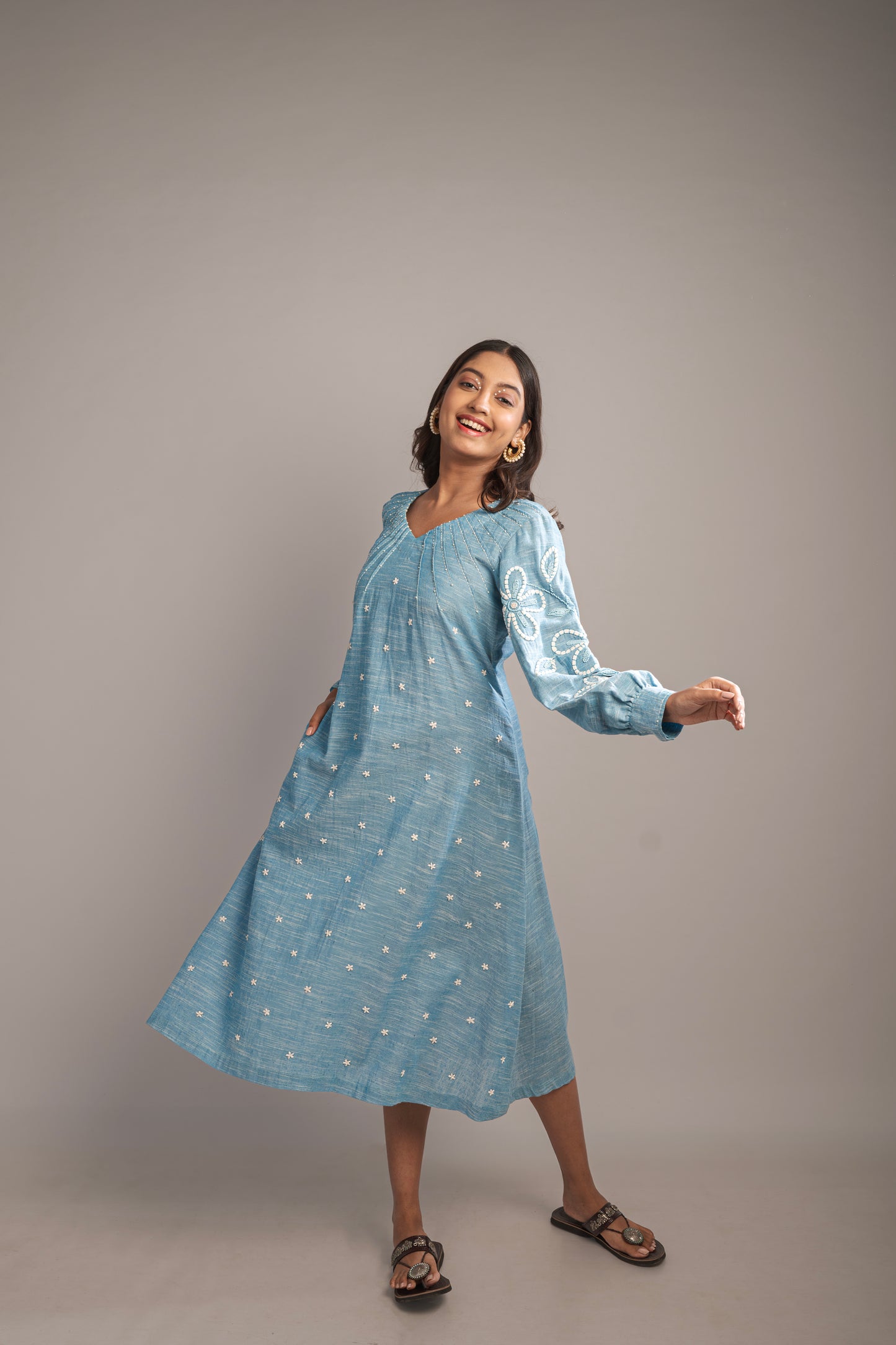 Floral Rays embroidered Midi Dress